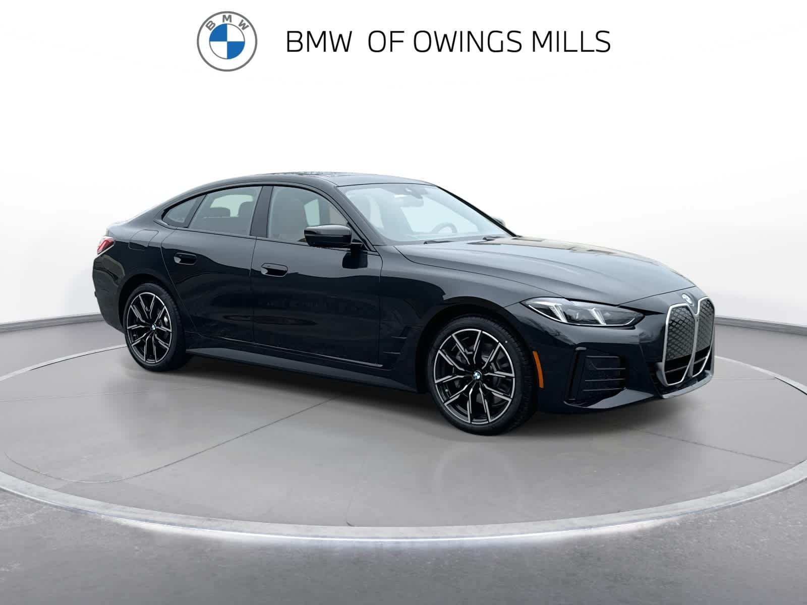 New 2026 Black Sapphire Metallic BMW xDrive40 image 10