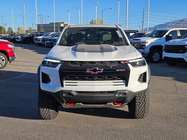 2026 Chevrolet Colorado ZR2 - Photo 9