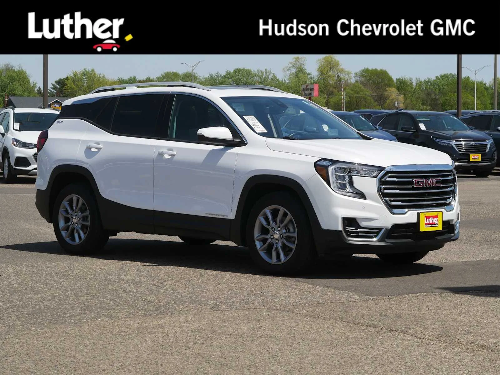 2022 GMC Terrain SLT AWD's photo