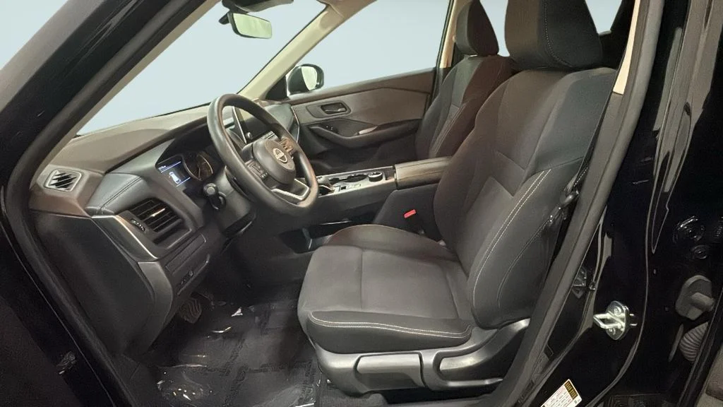Certified Used 2023 Black Nissan S image 6