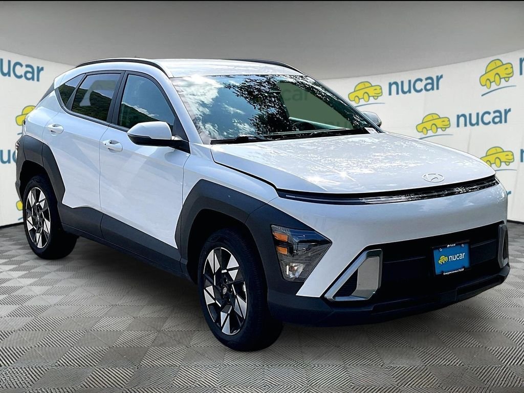Used 2025 Atlas White Hyundai SEL image 1