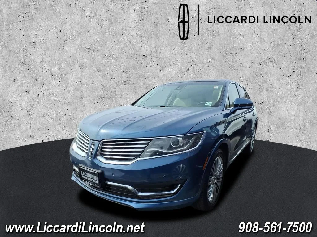 Used 2018 Blue Lincoln Reserve image 3