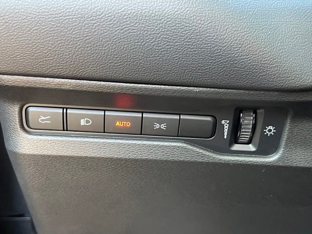 Used 2024 White Dodge R/T image 19