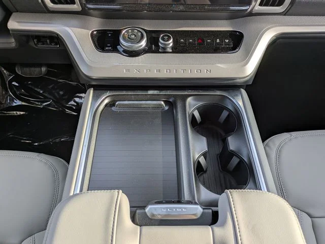 New 2026 Agate Black Metallic Ford Active image 19