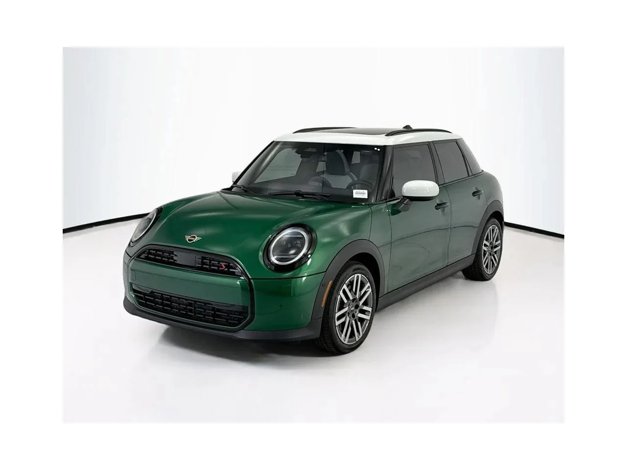 New 2026 British Racing Green IV Met MINI SIGNATURE PLUS image 1