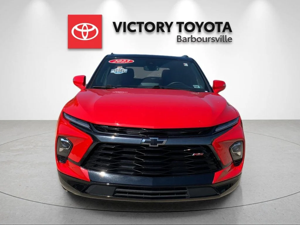 Used 2023 Red Chevrolet RS image 8