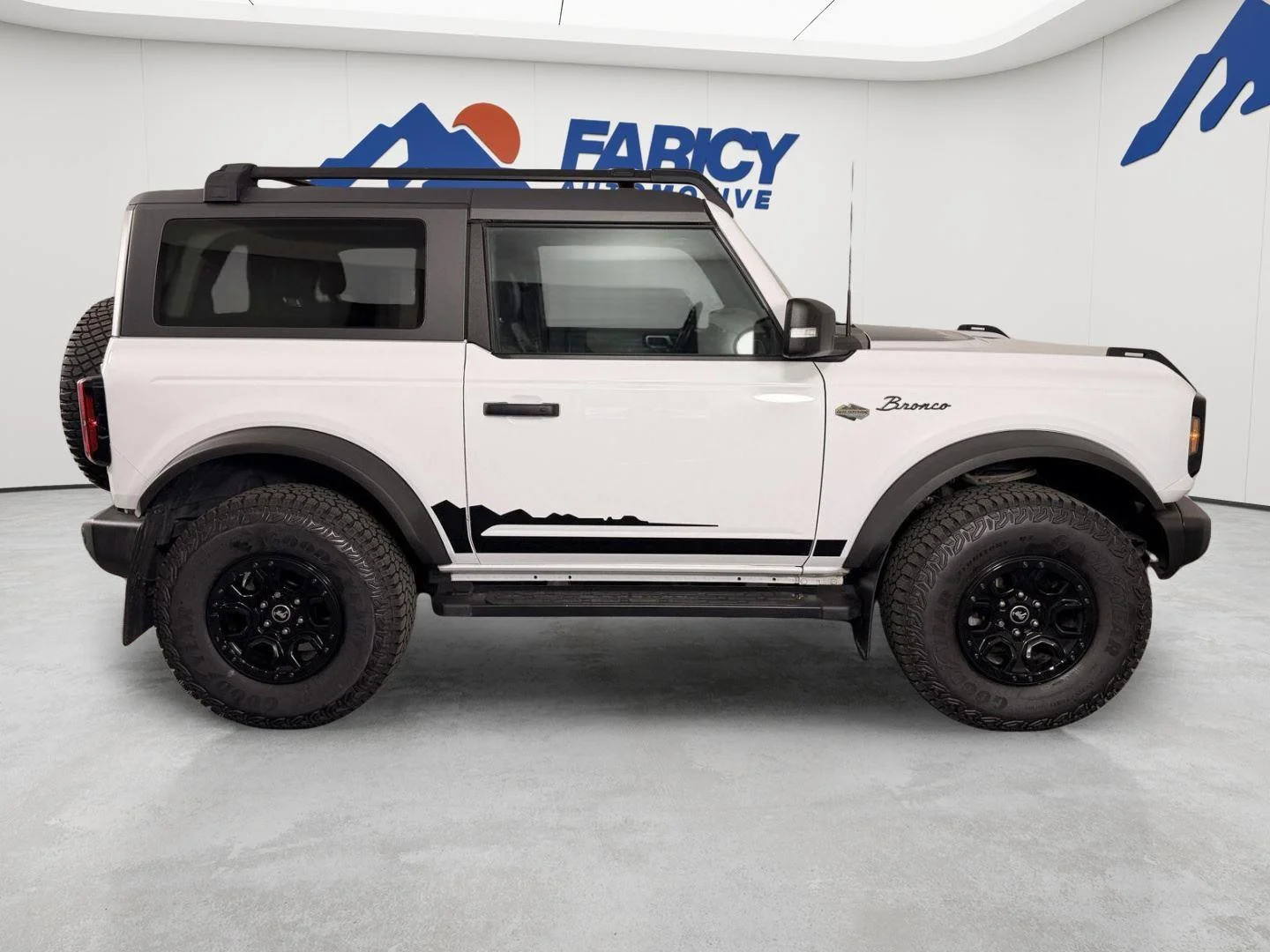 Used 2023 Oxford White Ford Wildtrak Advanced image 9