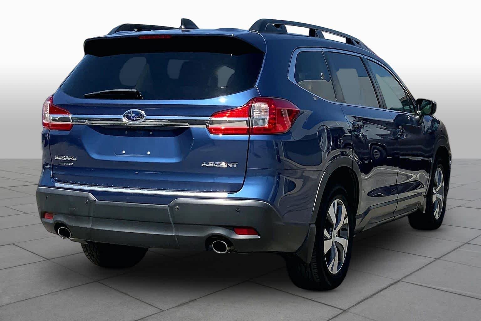 Used 2020 Abyss Blue Pearl Subaru Premium image 11