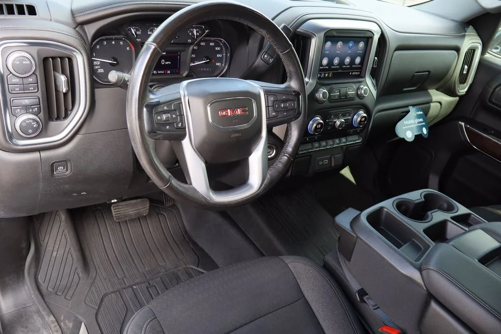 Used 2020 Blue GMC SLE image 11