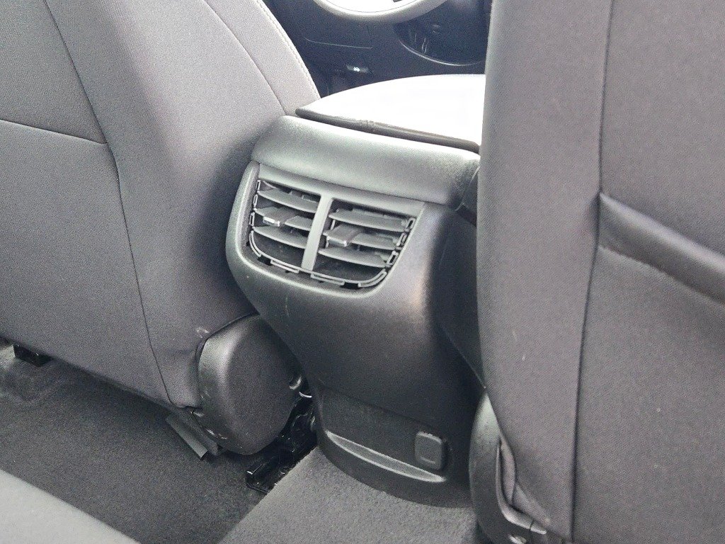 Used 2024 Gray Chevrolet LT image 10