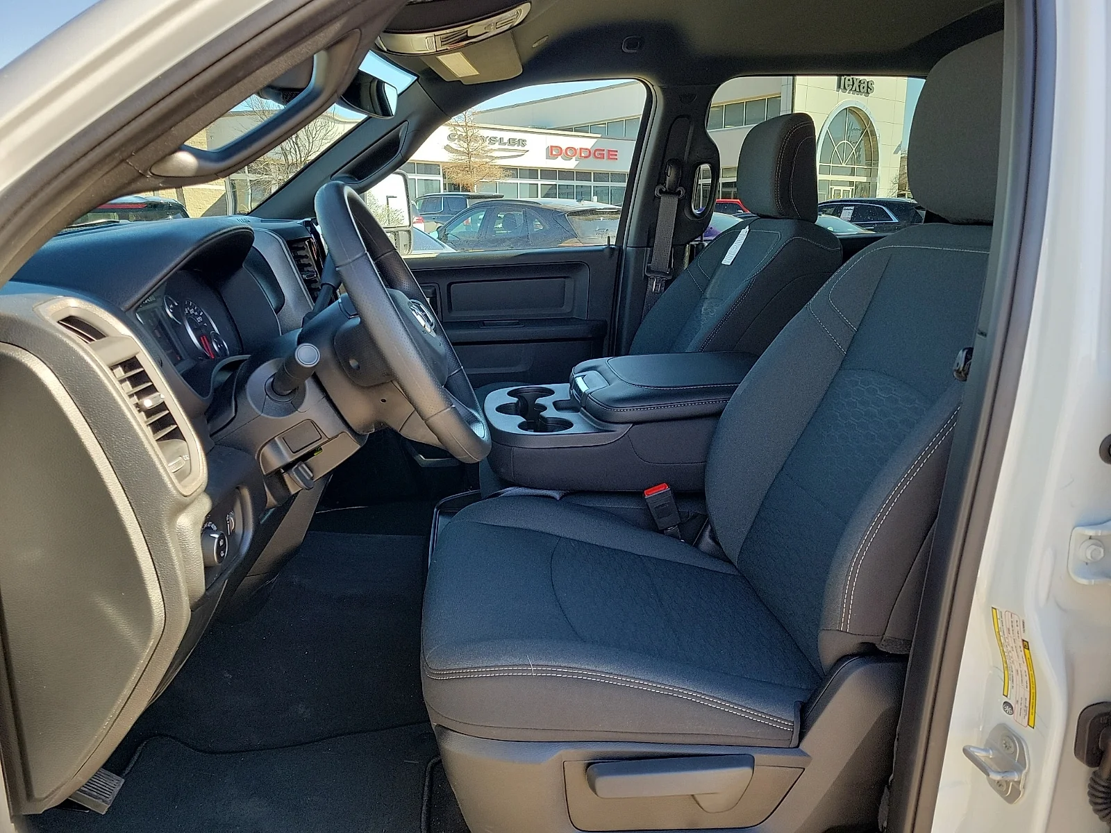 New 2026 PW7 Bright Whit Ram BLACK EXPRESS CREW CAB 4X4 8