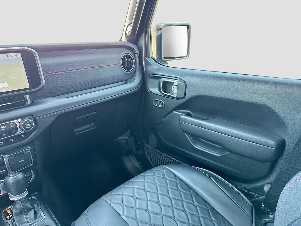 Used 2025 Gray Jeep Rubicon image 27