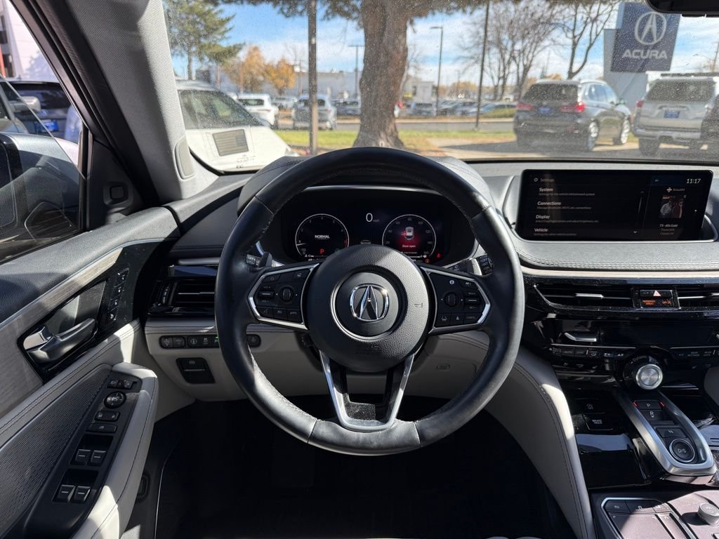 2023 Acura MDX SH-AWD Advance photo 2