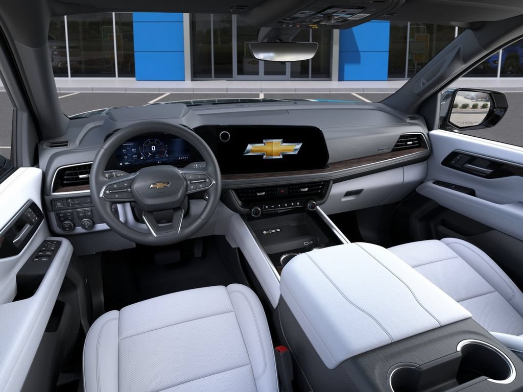 2026 Chevrolet Suburban Premier - Photo 15