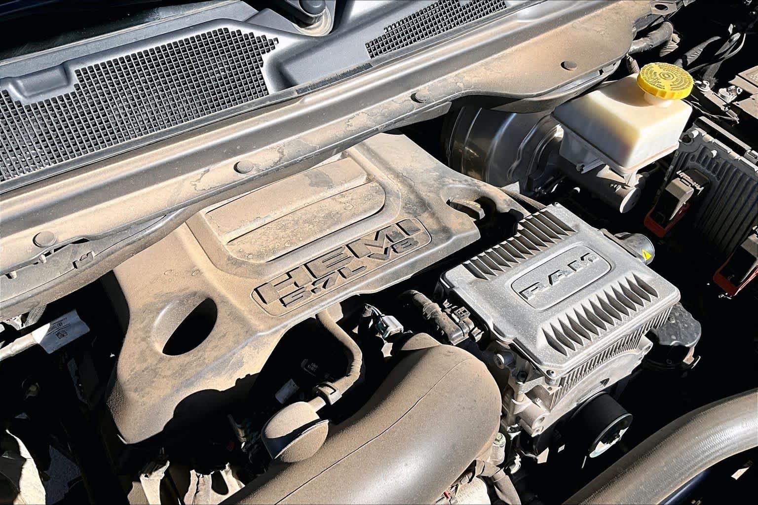 Used 2021 Maximum Steel Metallic Clearcoat Ram Laramie image 32