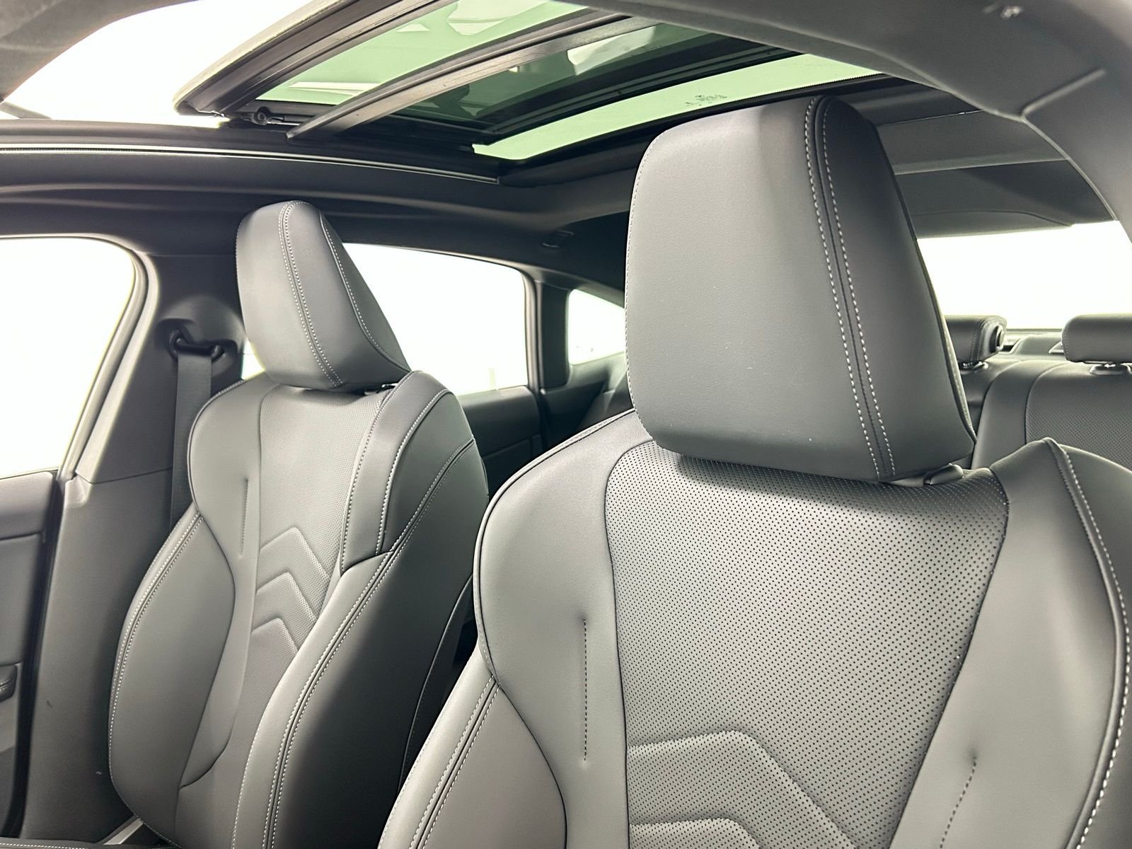 2026 BMW 2 Series 228 - Photo 28