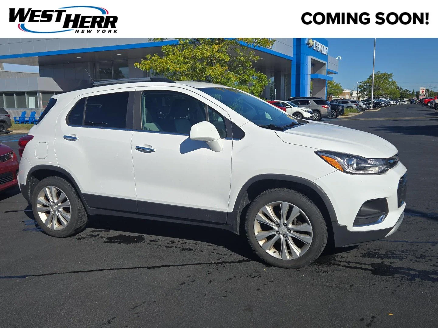 Used 2017 SUMMIT WHITE Chevrolet Premier image 1