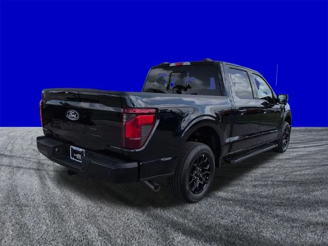 New 2026 Antimatter Blue Metallic Ford XLT image 4