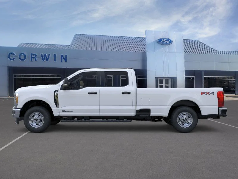 New 2025 Oxford White Ford F-250® XL image 4