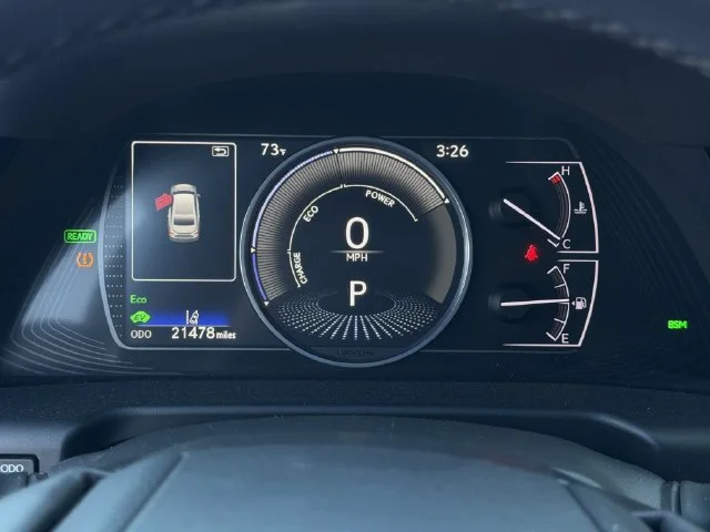 2024 Lexus ES Hybrid 300h - Photo 14