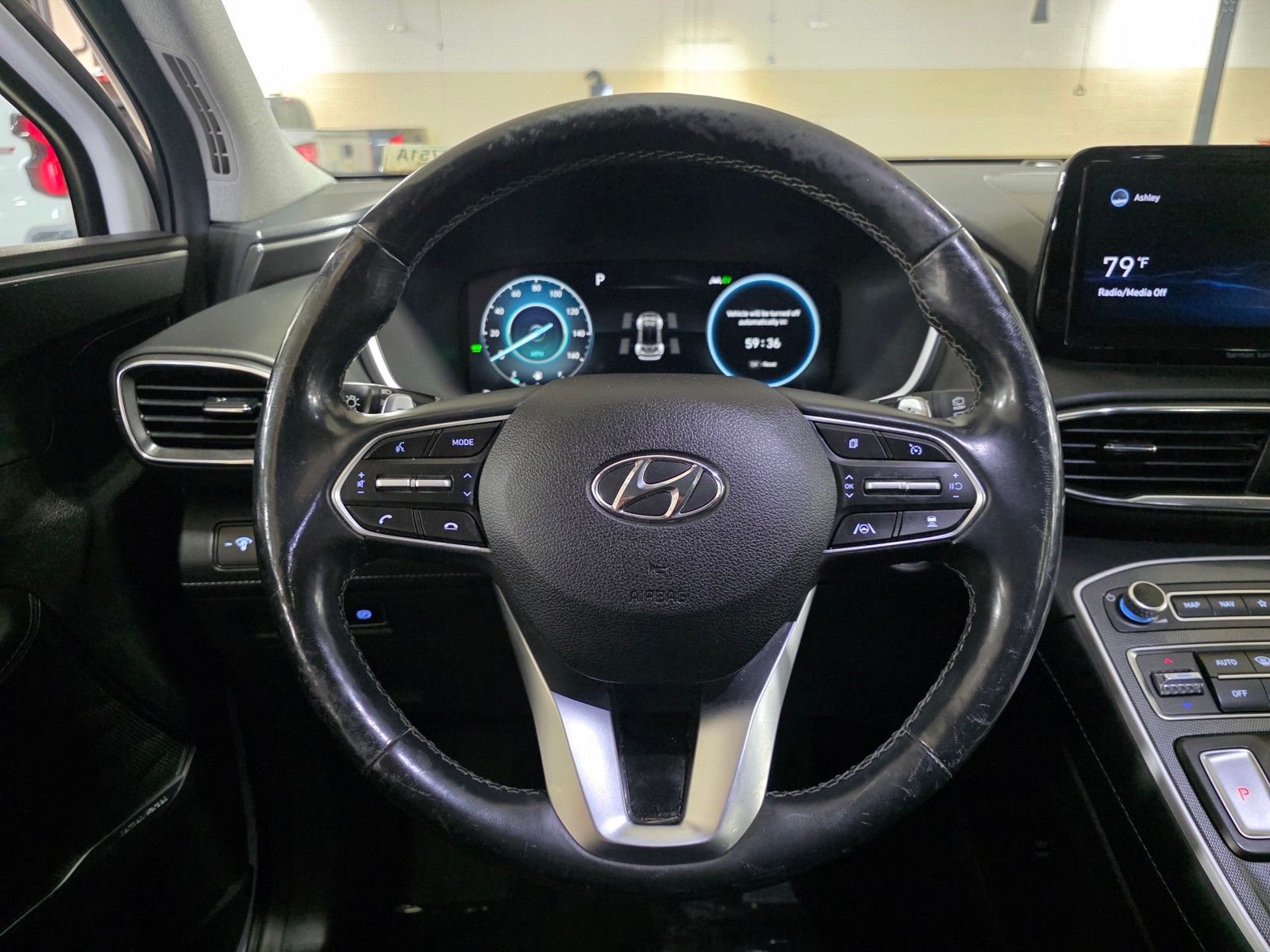 Used 2021 Cream White Hyundai Limited image 31