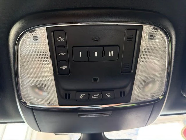 Used 2021 Black Jeep Limited image 17