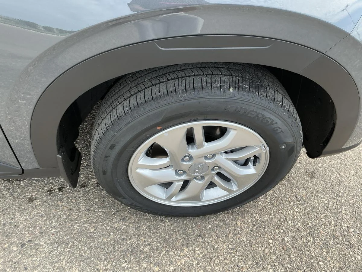 New 2026 Grey Hyundai Preferred image 10