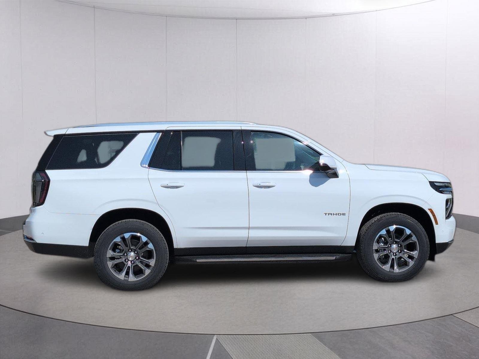 New 2026 Summit White Chevrolet LT image 8