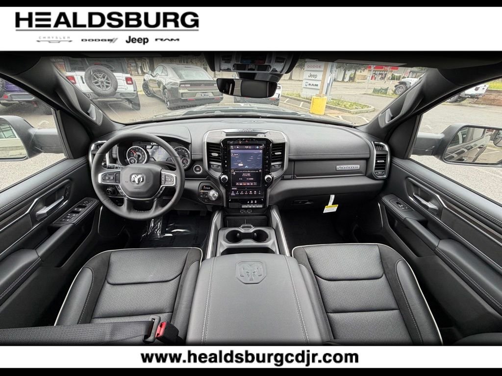 New 2026 Diamond Black Crystal Pearl-Coat Exterior Paint RAM Laramie image 14