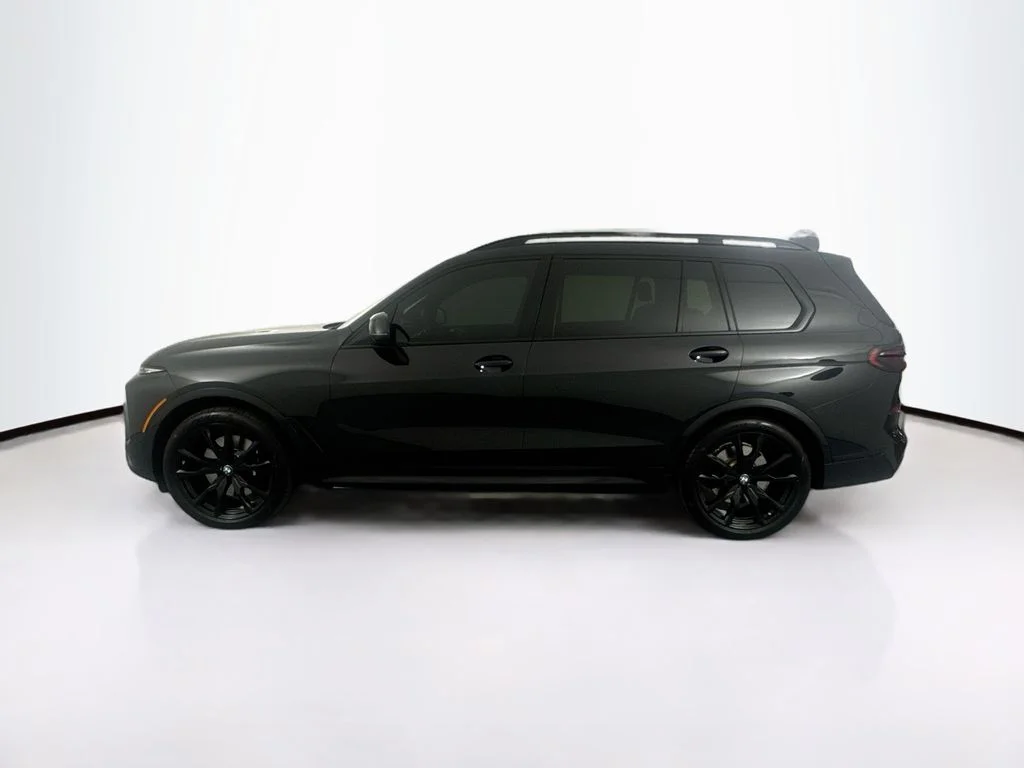Used 2023 Black BMW xDrive40i image 8