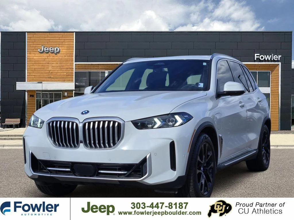 2025 BMW X5 xDrive50e's photo