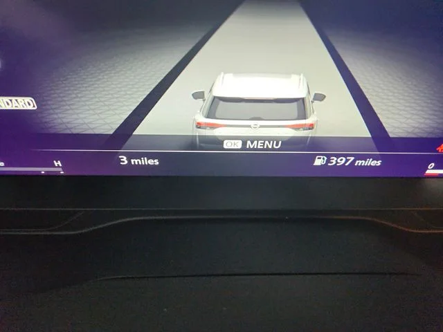 New 2026 White Nissan SL image 23