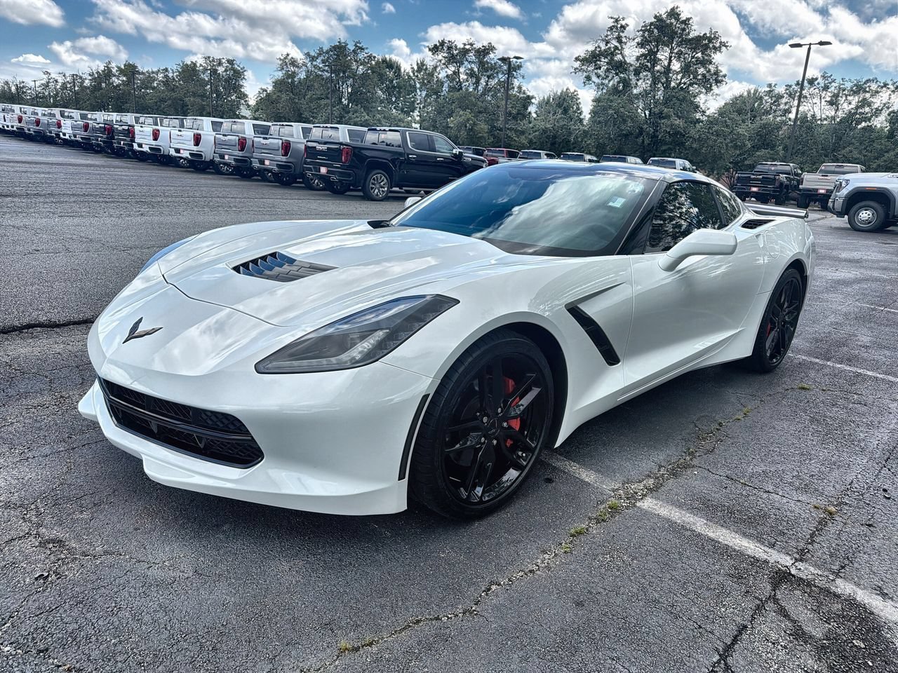 Used 2019 ARCTIC WHITE Chevrolet 1LT image 4