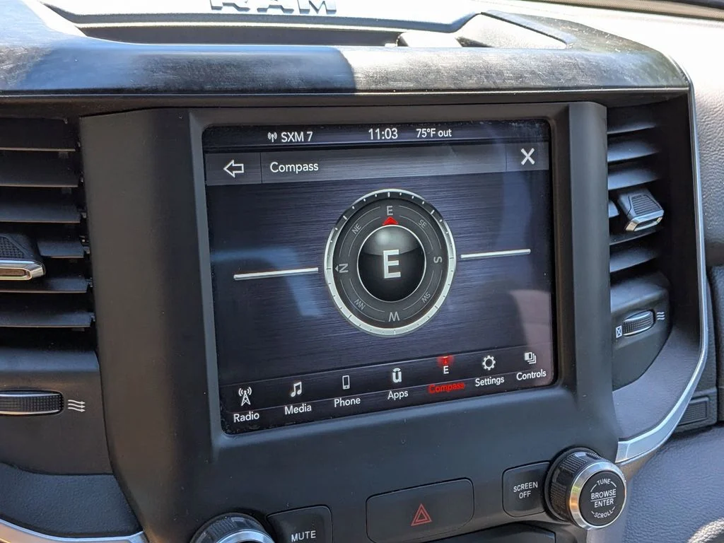 Used 2019 Silver Ram Big Horn/Lone Star image 17