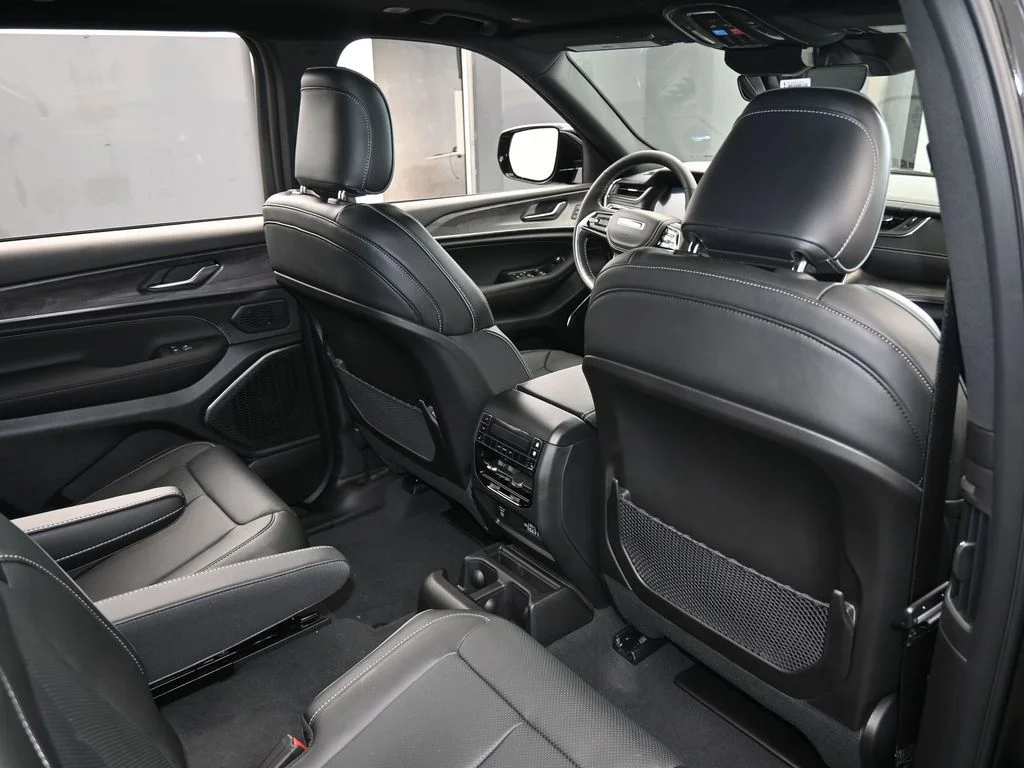 2025 Jeep Grand Cherokee L Overland - Photo 40