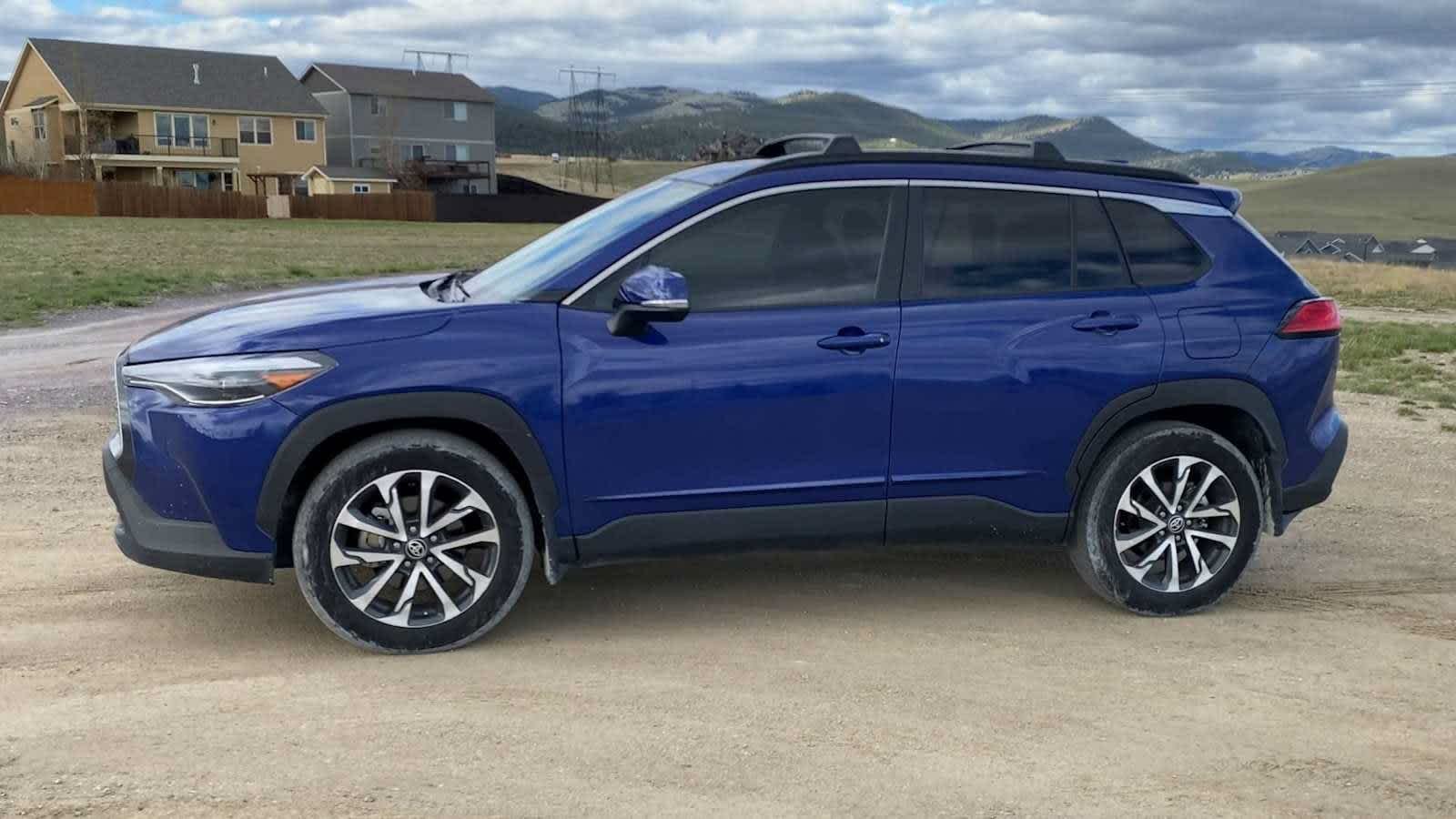 Used 2024 Blue Crush Metallic Toyota XLE image 13