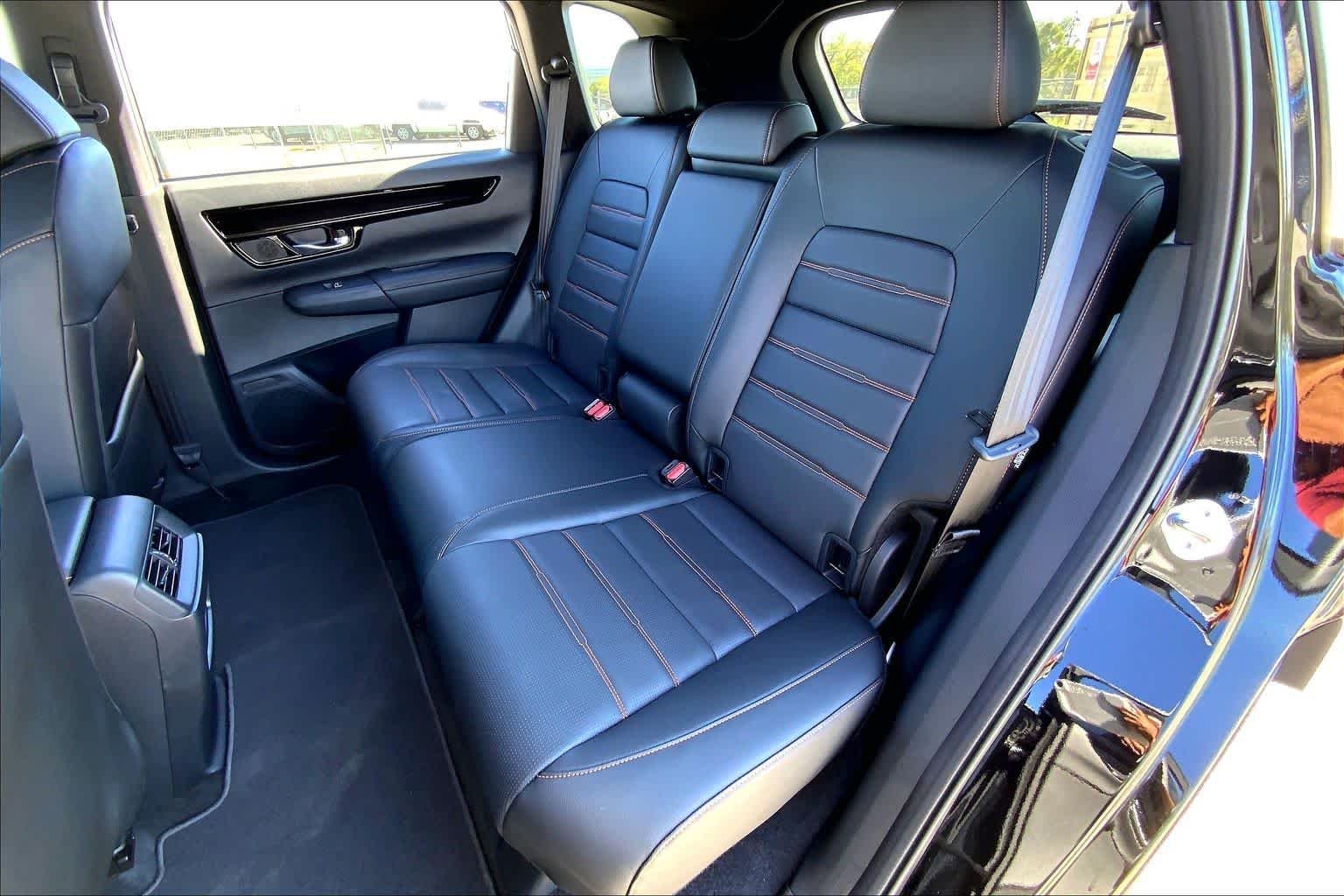 Used 2026 Crystal Black Pearl Honda Sport Touring image 31