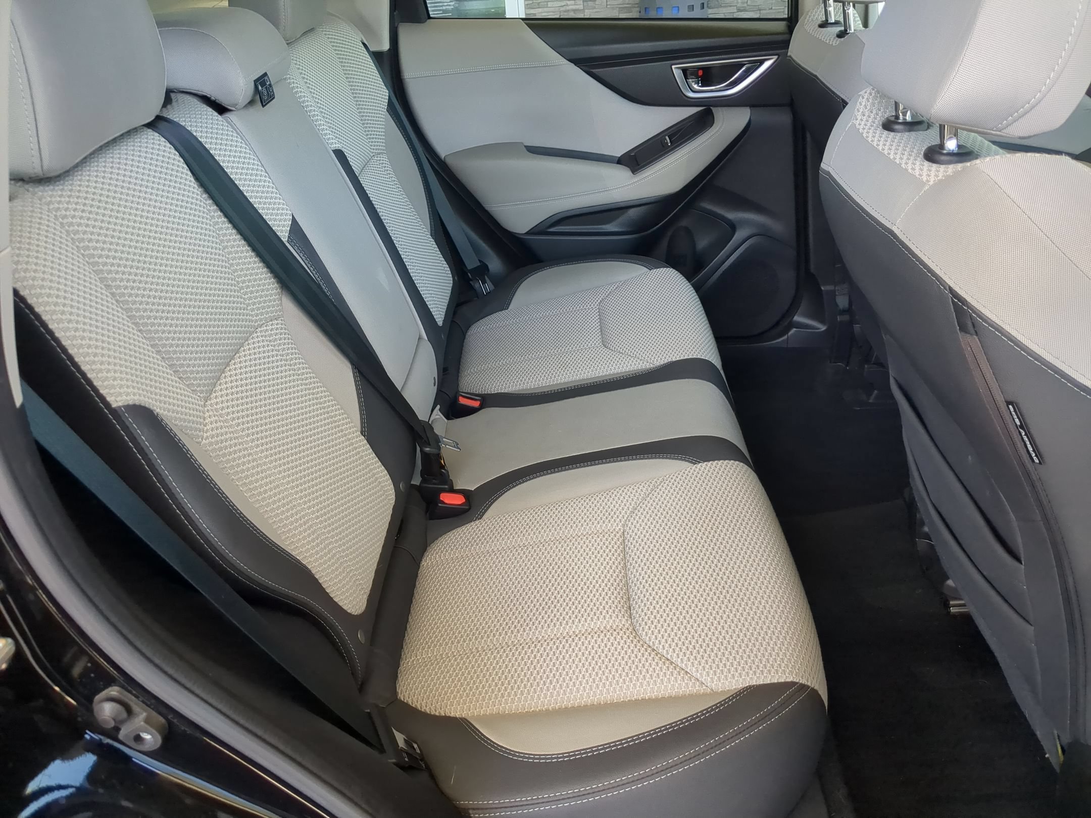 Used 2019 Crystal Black Silica Subaru Premium image 24