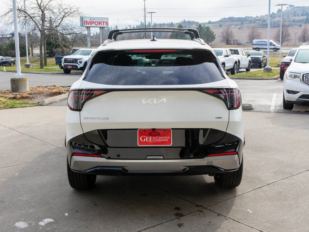 New 2026 Snow White Pearl Kia SX Prestige image 6