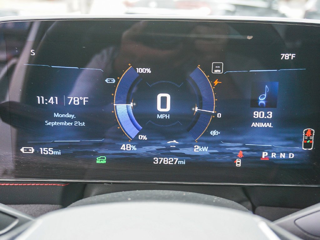 Used 2024 Summit White Chevrolet RS image 21