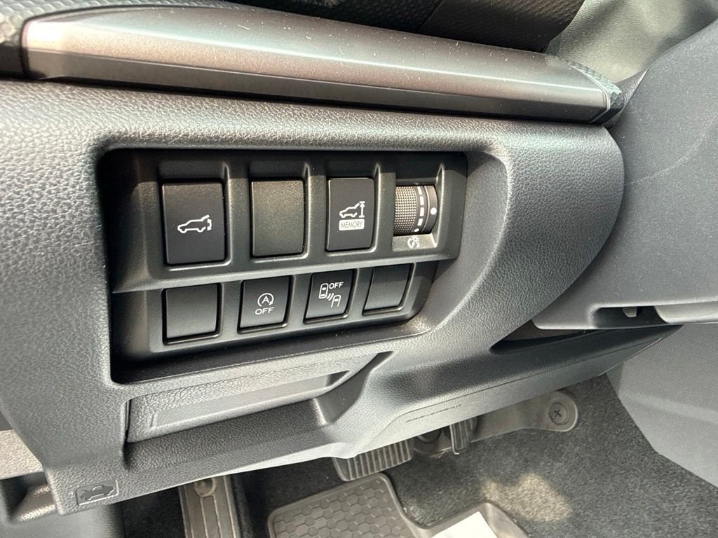 Used 2019 Gray Subaru Premium image 23