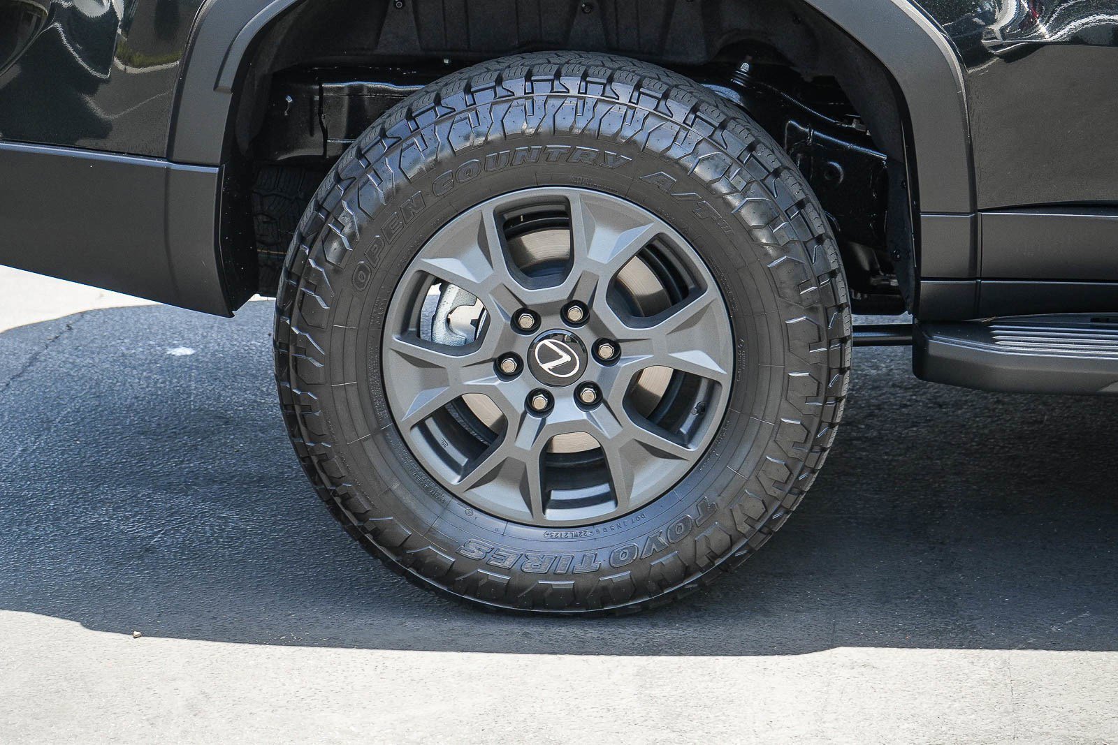 Certified Used 2025 Caviar Lexus 550 Overtrail+ image 11