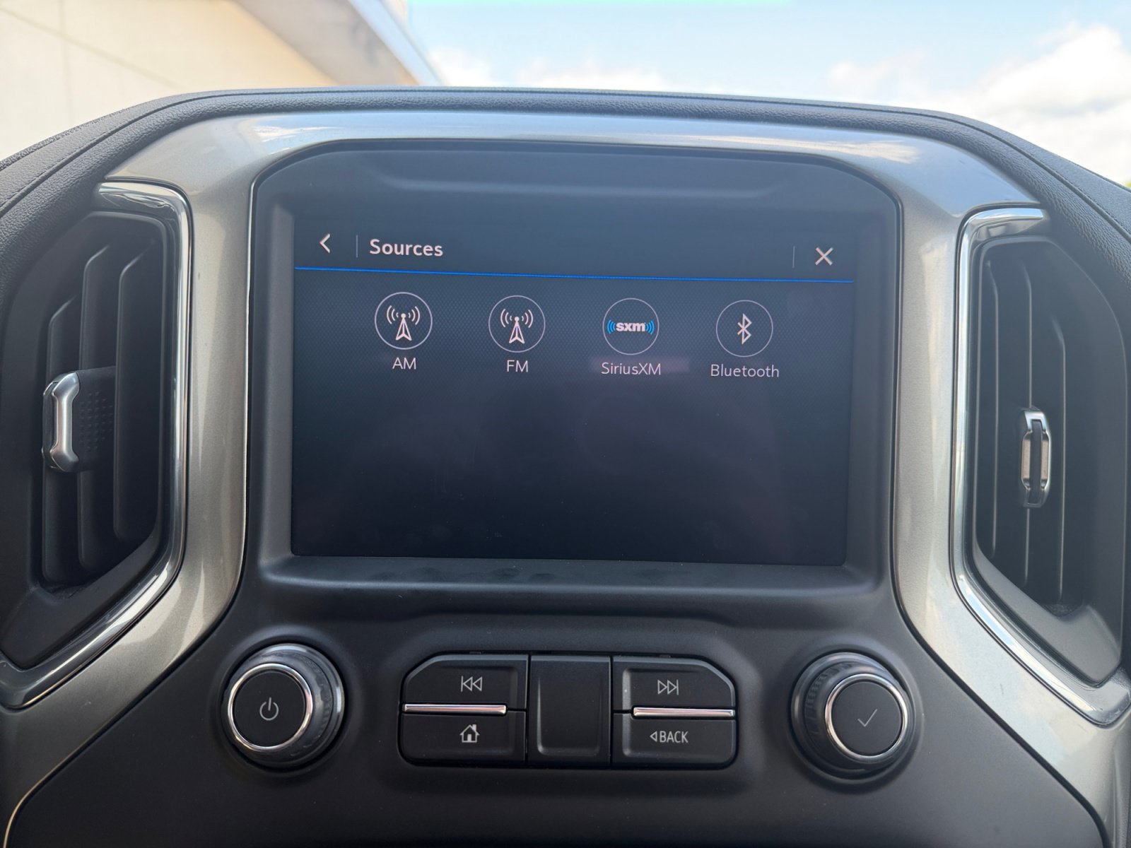 Used 2021 Northsky Blue Metallic Chevrolet LT image 18