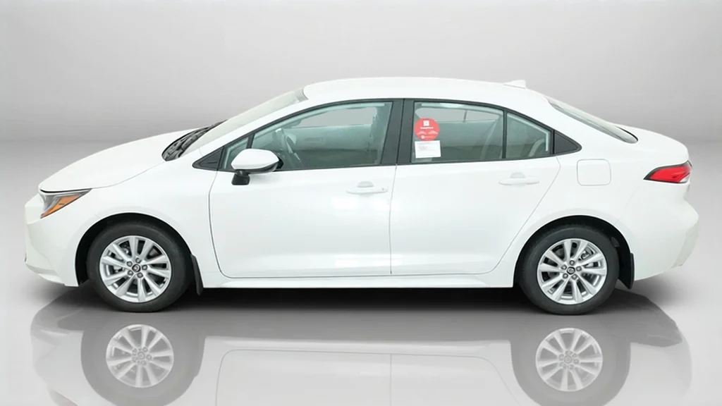 New 2027 Wind Chill Pearl Toyota LE image 2
