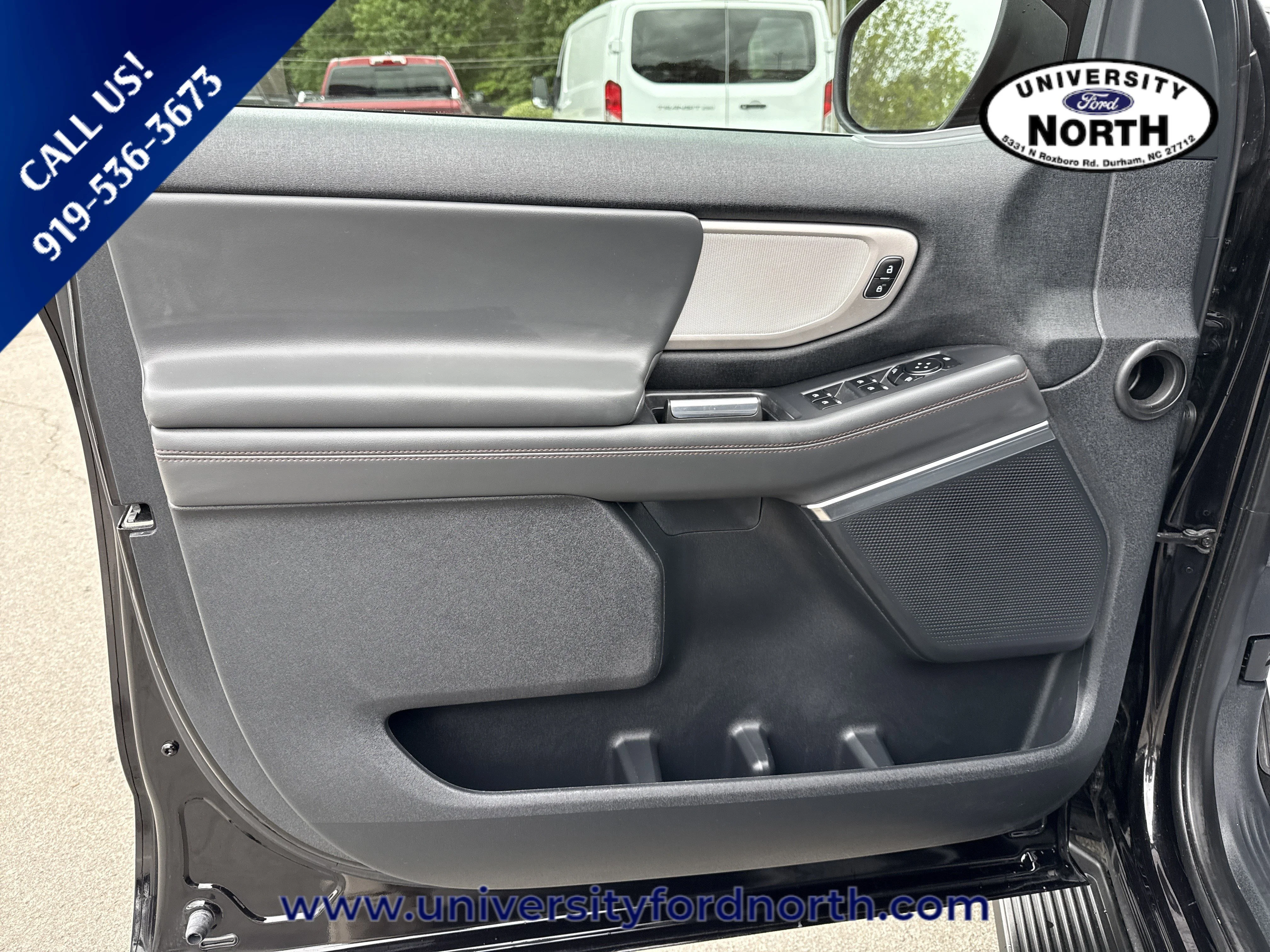 Used 2025 Agate Black Metallic Ford Active image 11