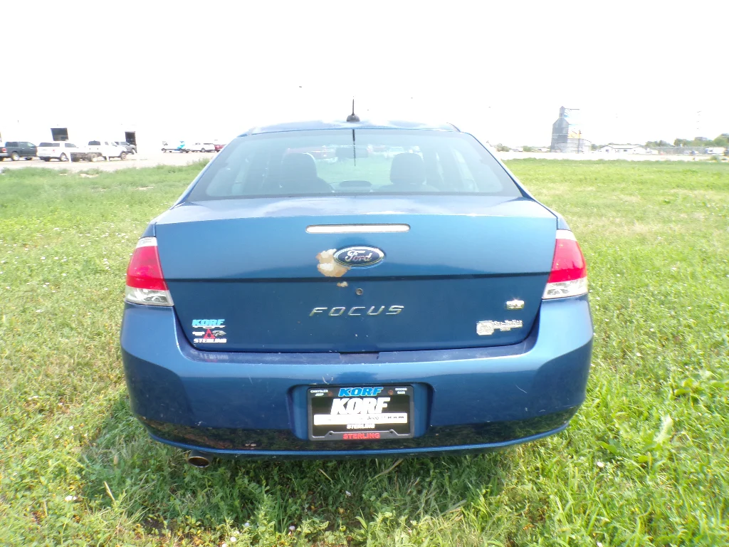 Used 2008 Vista Blue Clearcoat Metallic Ford SE image 5
