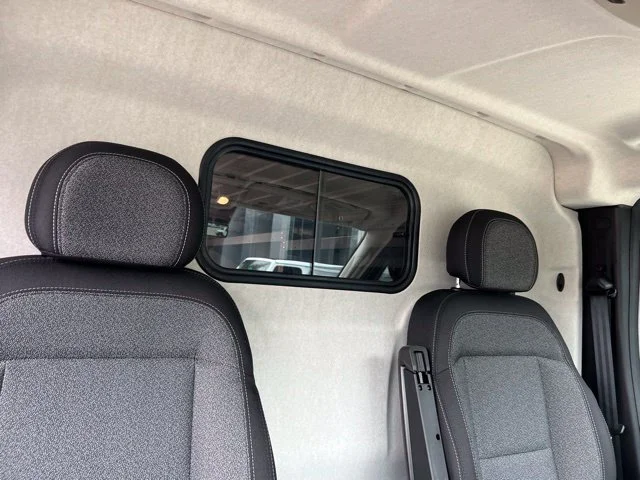 Used 2025 White Ram TRADESMAN image 26