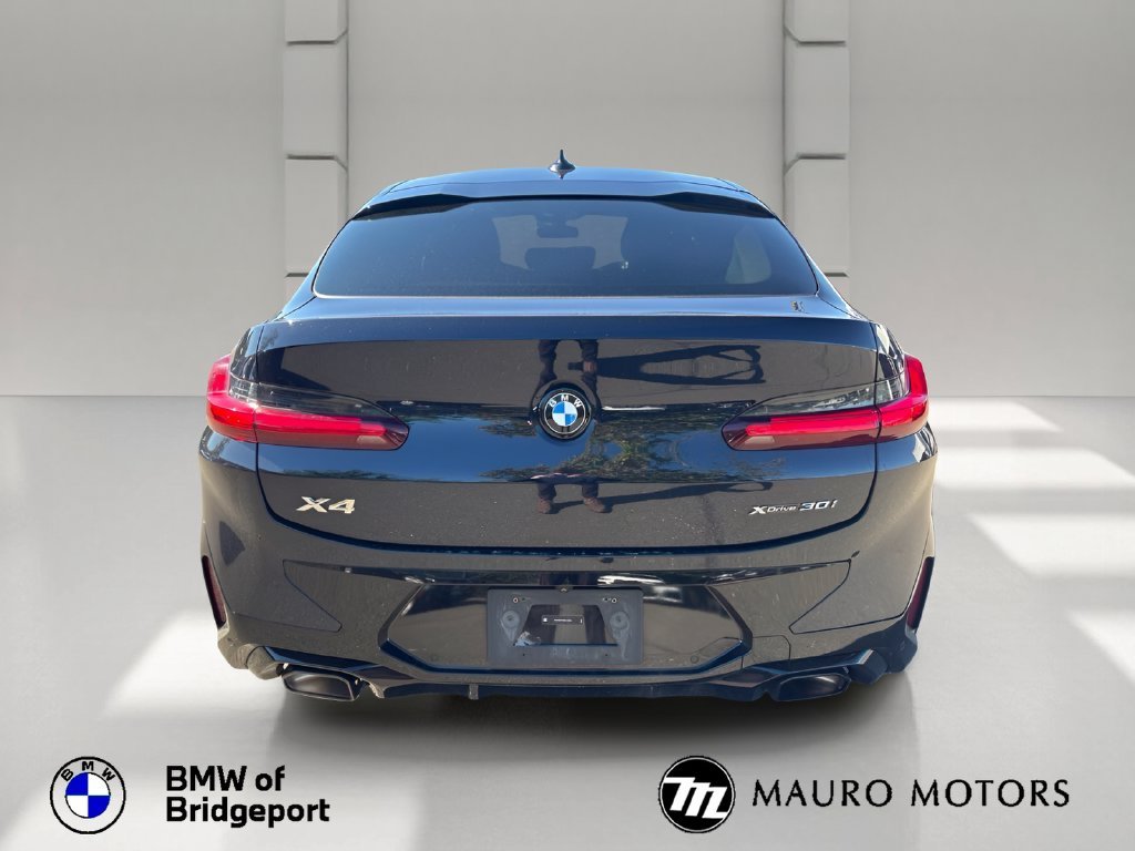 Used 2024 Black BMW xDrive30i image 5