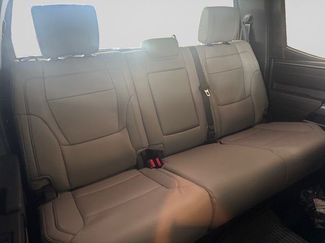 2026 Toyota Tundra SR5 - Photo 17