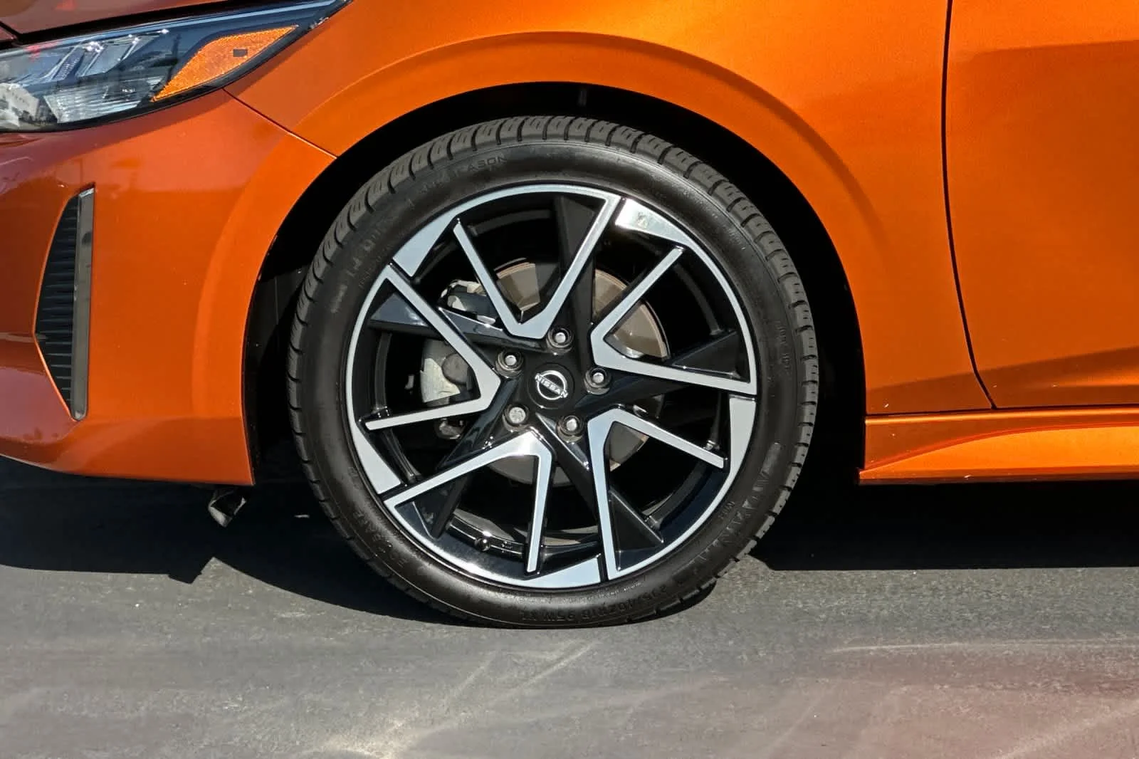 Used 2024 Monarch Orange Metallic/Super Black Nissan SR image 23